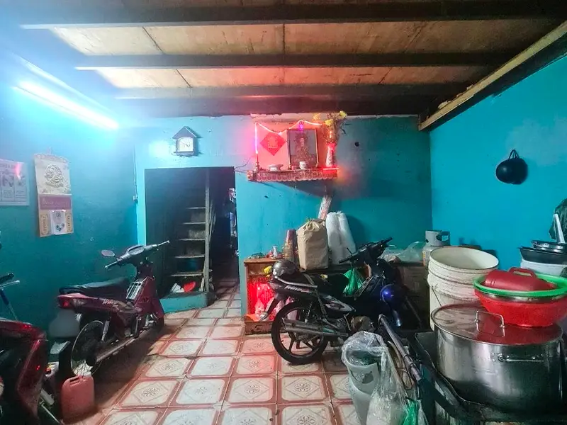 NGANG KHỦNG - SỔ NỞ HẬU - NHÀ C4 TIỆN XÂY MỚI -4.7/ 7.4M x 14M -81M² - LÒ SIÊU - Q11 -7.5 TỶ... Bán nhà riêng tại Phú Thọ, Hồ Chí Minh 01