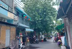 Bán nhà mặt phố 42m² 4 tầng hướng Đông Nam tại Phường Đức Nhuận, giá ưu đãi... Bán nhà mặt phố tại Đức Nhuận, Hồ Chí Minh 02