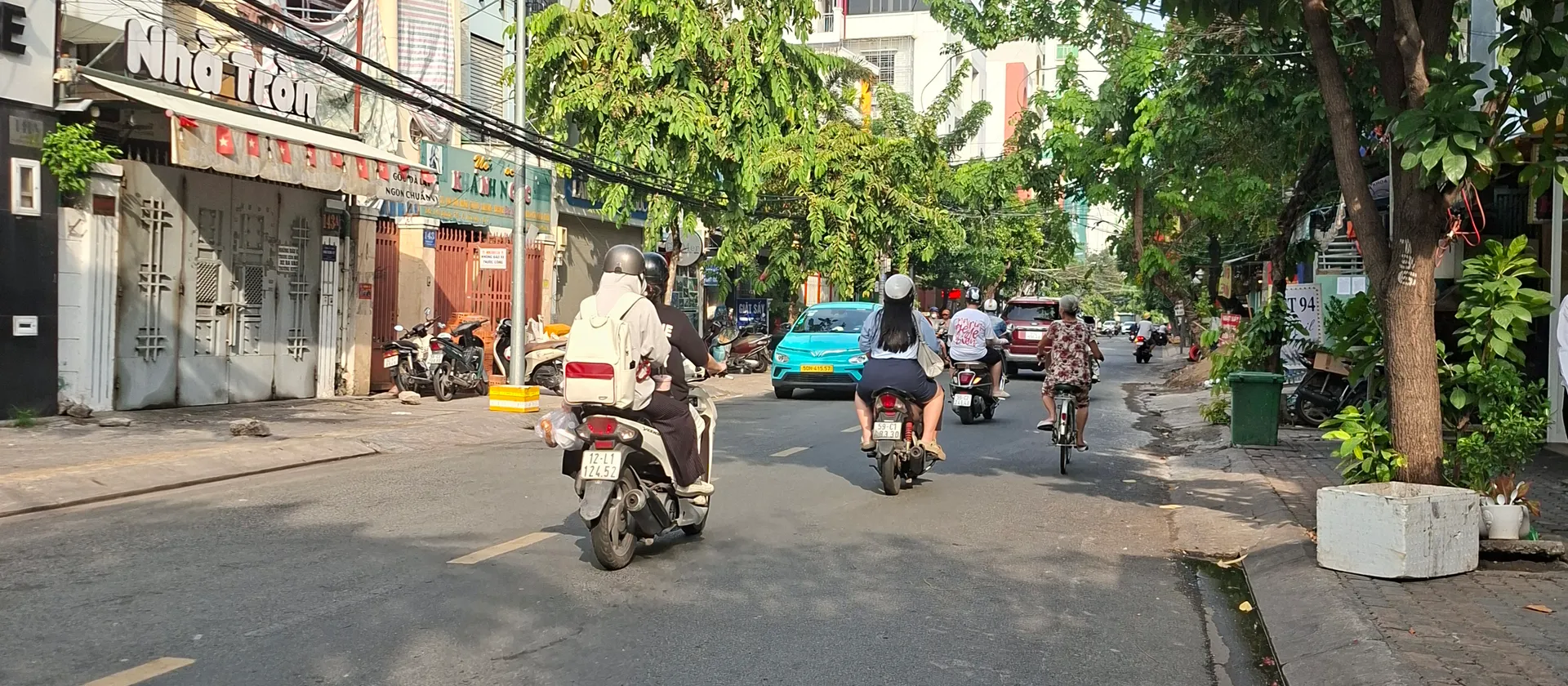 HẺM XE HƠI ĐƯỜNG SỐ 79 _ TẶNG NHÀ 3 TẦNG _ NGANG GẦN 5M _ SÁT MT ĐƯỜNG LỚN... Bán nhà riêng tại Tân Hưng, Hồ Chí Minh 01