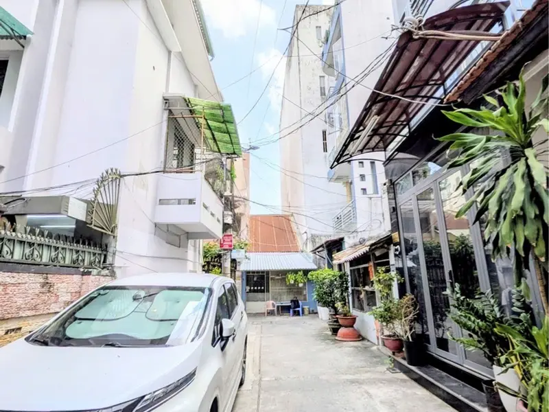 HƠN 13ty - NHÀ HẺM XE HƠI NGỦ NHÀ NGAY KHU VIP NGUYỄN TRÃI ,ĐỐI DIỆN BỘ CÔNG AN - 40m2 5 TẦNG 4PN M... Bán nhà riêng tại Cầu Ông Lãnh, Hồ Chí Minh 01