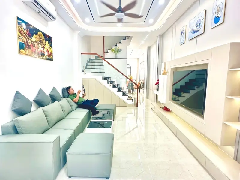 Bán nhà riêng 4 tầng tại khu vực Hồ Xuân Hương, Bình Thạnh, giá 9.1 tỷ VNĐ... Bán nhà riêng tại Bình Thạnh, Hồ Chí Minh 01