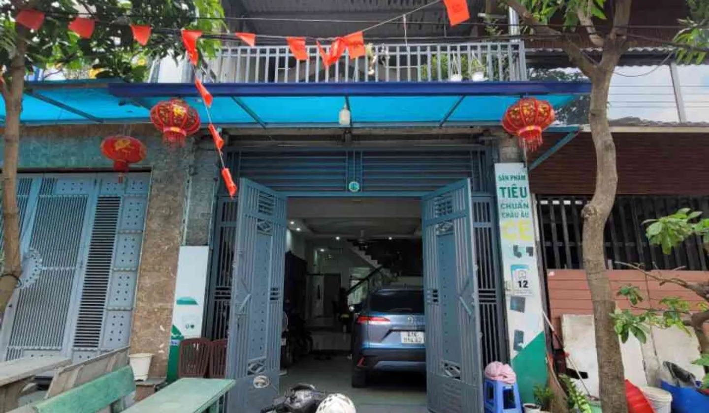 Nhà mặt phố 2 tầng, diện tích 100m2 tại Dĩ An, giá 5.6 tỷ... Bán nhà mặt phố tại Dĩ An, Hồ Chí Minh 01
