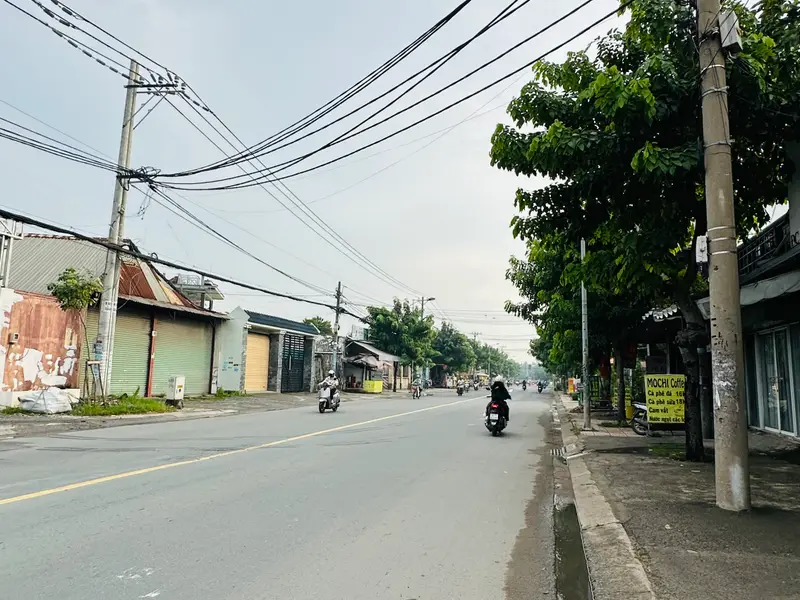 Bán nhà 1000m Mt Thanh niên, đối diện vinhome Hóc Môn, 30tr/m... Bán nhà mặt phố tại Xuân Thới Sơn, Hồ Chí Minh 01