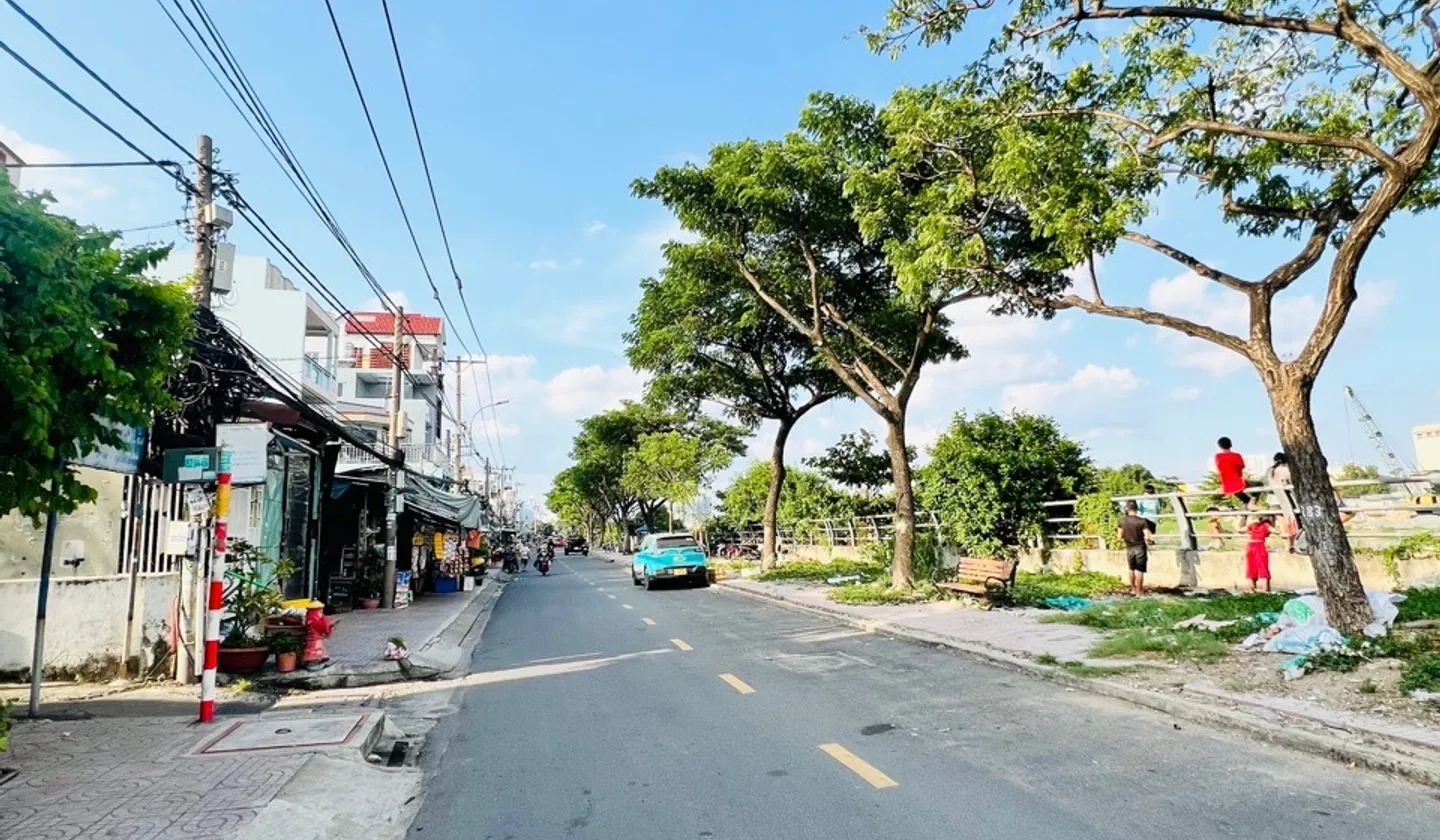 Bán nhà mặt phố 4 tầng 108m2 tại Lưu Hữu Phước, phù hợp ở và kinh doanh... Bán nhà mặt phố tại Phú Định, Hồ Chí Minh 01