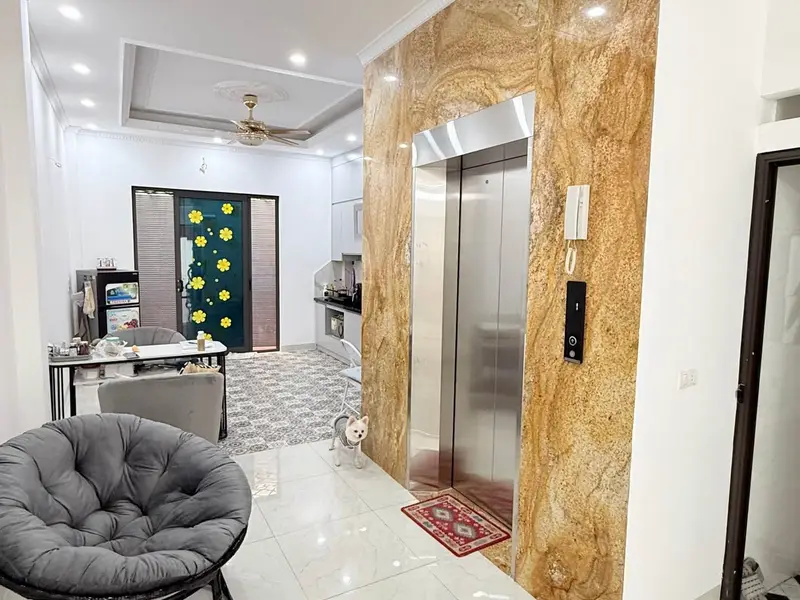 Cơ hội sở hữu nhà 6 tầng hiện đại tại trung tâm Vĩnh Ninh, giá tốt hiếm có... Bán nhà riêng tại Đại Thanh, Hà Nội 01