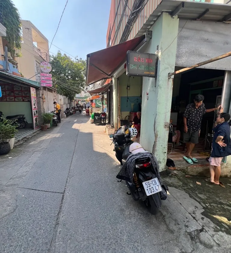 Cơ hội hiếm có sở hữu nhà riêng 131m2 giá tốt tại Nguyễn Văn Quỳ... Bán nhà riêng tại Phú Thuận, Hồ Chí Minh 01