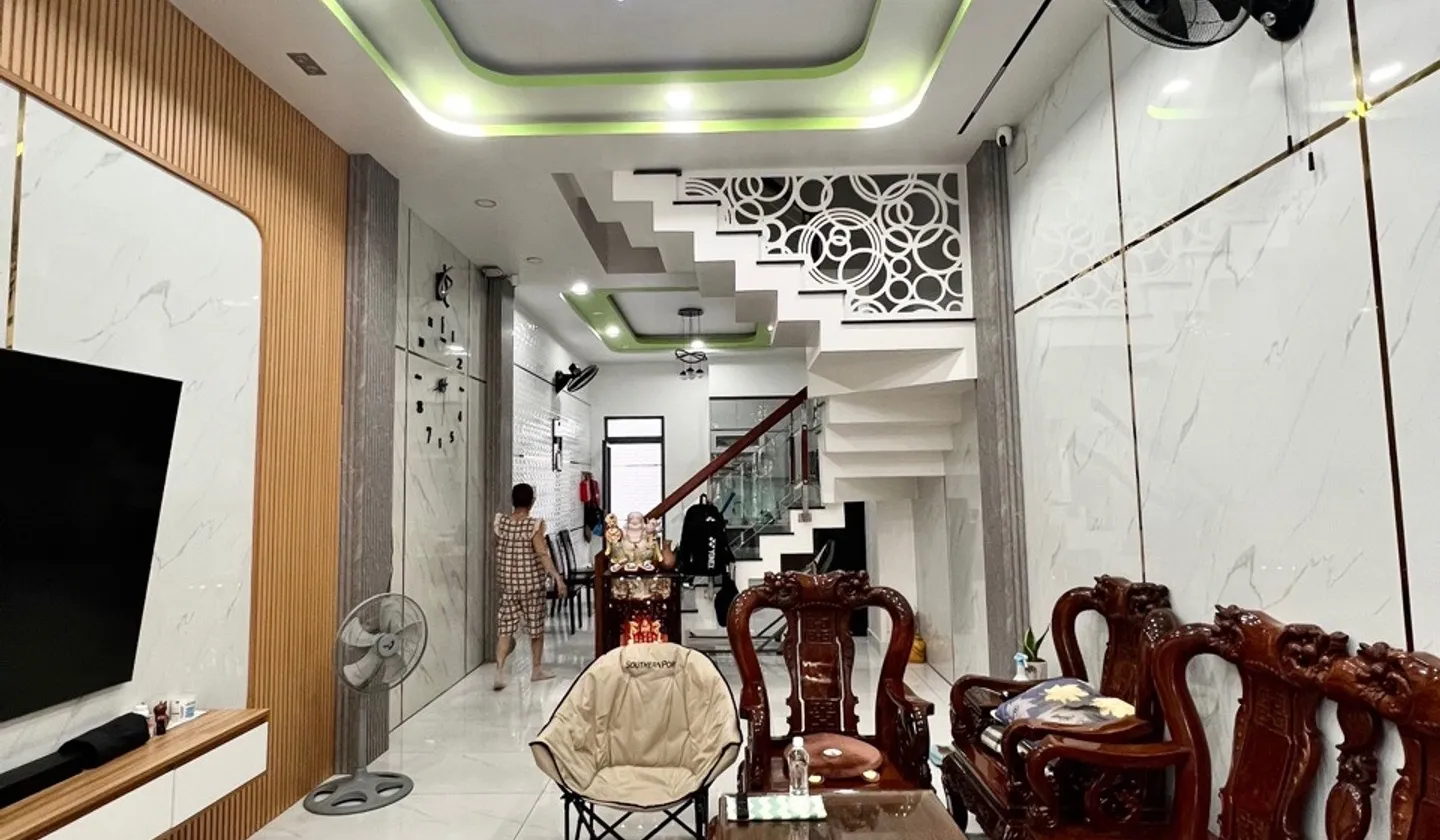 Nhà 4 Tầng Mặt Tiền Rộng An Dương Vương - Đậm Phong Cách Sống Hiện Đại... Bán nhà riêng tại An Lạc, Hồ Chí Minh 01