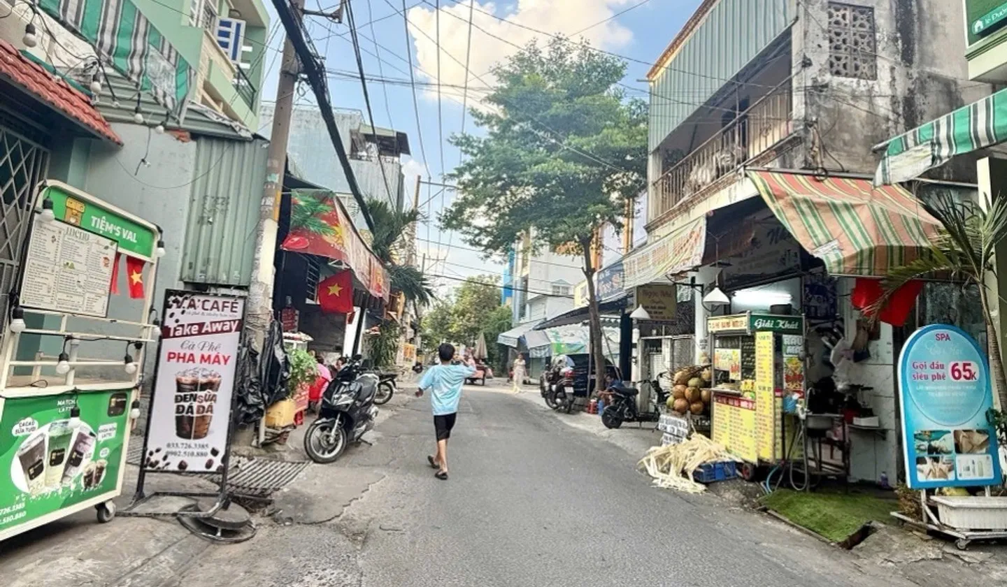 💥MTKD NGAY ĐH CÔNG THƯƠNG - TÂN PHÚ - 44M2 - 2 TẦNG - ĐƯỜNG SỐ 27 - P.TÂN SƠN NHÌ - GIÁ NHỈNH 5 TỶ... Bán nhà mặt phố tại Tân Sơn Nhì, Hồ Chí Minh 01
