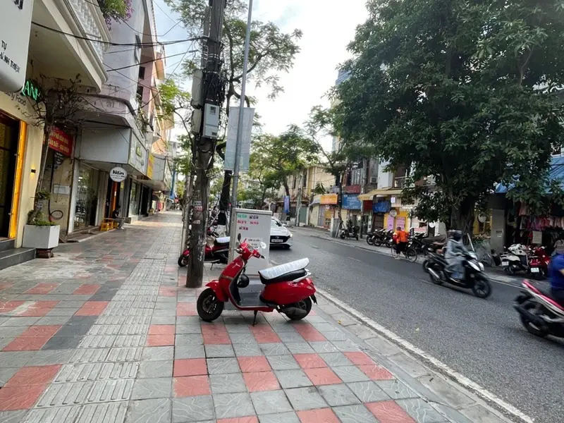 Nhà mặt phố trung tâm vị trí kinh doanh đắc địa tại quận Đống Đa... Bán nhà mặt phố tại Gia Viên, Hải Phòng 01