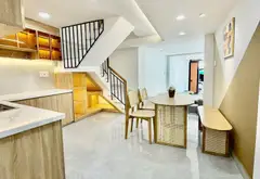 Mặt tiền KD đắc địa, 5 lầu, 7PN tại Phan Đình Phùng, PN. Nhà mới đẹp vào ở ngay, khu vực sầm uất... Bán nhà mặt phố tại Cầu Kiệu, Hồ Chí Minh 09