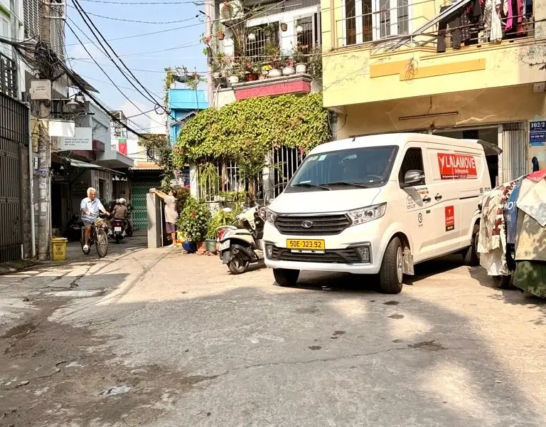 Bán nhà 2 tầng, FULL THỔ CƯ 30m2, cách 1 căn ra hẻm xe 16 chỗ, ngang 5m, chỉ 3 tỷ x... Bán nhà riêng tại Tân Sơn Nhì, Hồ Chí Minh 01
