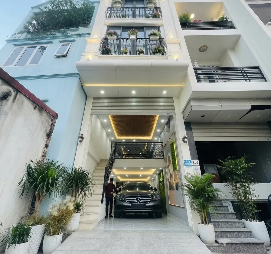 Nhà 9 tầng mặt phố An Dương Vương view sông lý tưởng... Bán nhà mặt phố tại Tây Hồ, Hà Nội 01