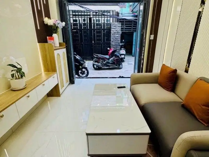 Nhà 4 Tầng Hẻm CMT8 Quận 3 - Full Nội Thất, Ở Ngay... Bán nhà riêng tại Nhiêu Lộc, Hồ Chí Minh 01