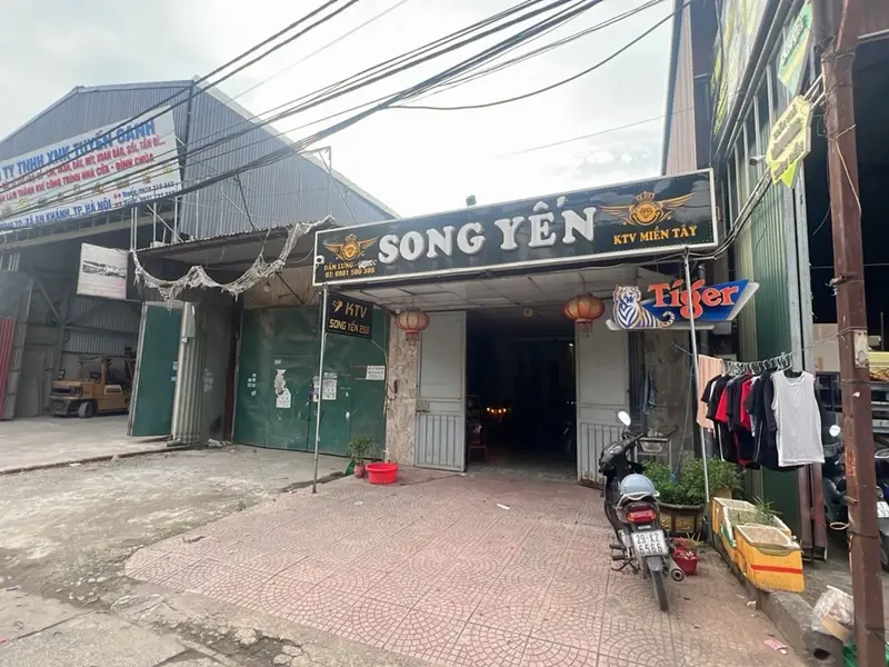 Nhà mặt phố đỉnh tại quận gần chợ - Sẵn kinh doanh karaoke... Bán nhà mặt phố tại An Khánh, Hà Nội 01