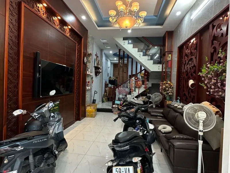 Bán nhà 4 tầng 5 phòng ngủ hẻm ô tô Quang Trung giá 7.6 tỷ, đầy đủ nội thất cơ bản... Bán nhà riêng tại An Hội Tây, Hồ Chí Minh 01