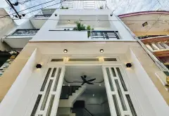 🏡 NHÀ 3 TẦNG – FULL NỘI THẤT – GIÁ CHỈ 4,6 TỶ
📍 Gò Vấp, khu Tây TP.HCM, đường thông rộng 2,5m.
📐... Bán nhà riêng tại An Hội Tây, Hồ Chí Minh 01