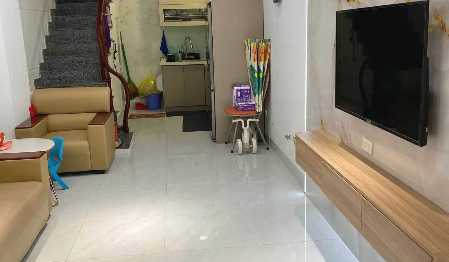 Bán nhà riêng 5 tầng tại Giáp Nhị, diện tích 30m², ngõ ba gác, gần khu hành chính công... Bán nhà riêng tại Hoàng Mai, Hà Nội 01