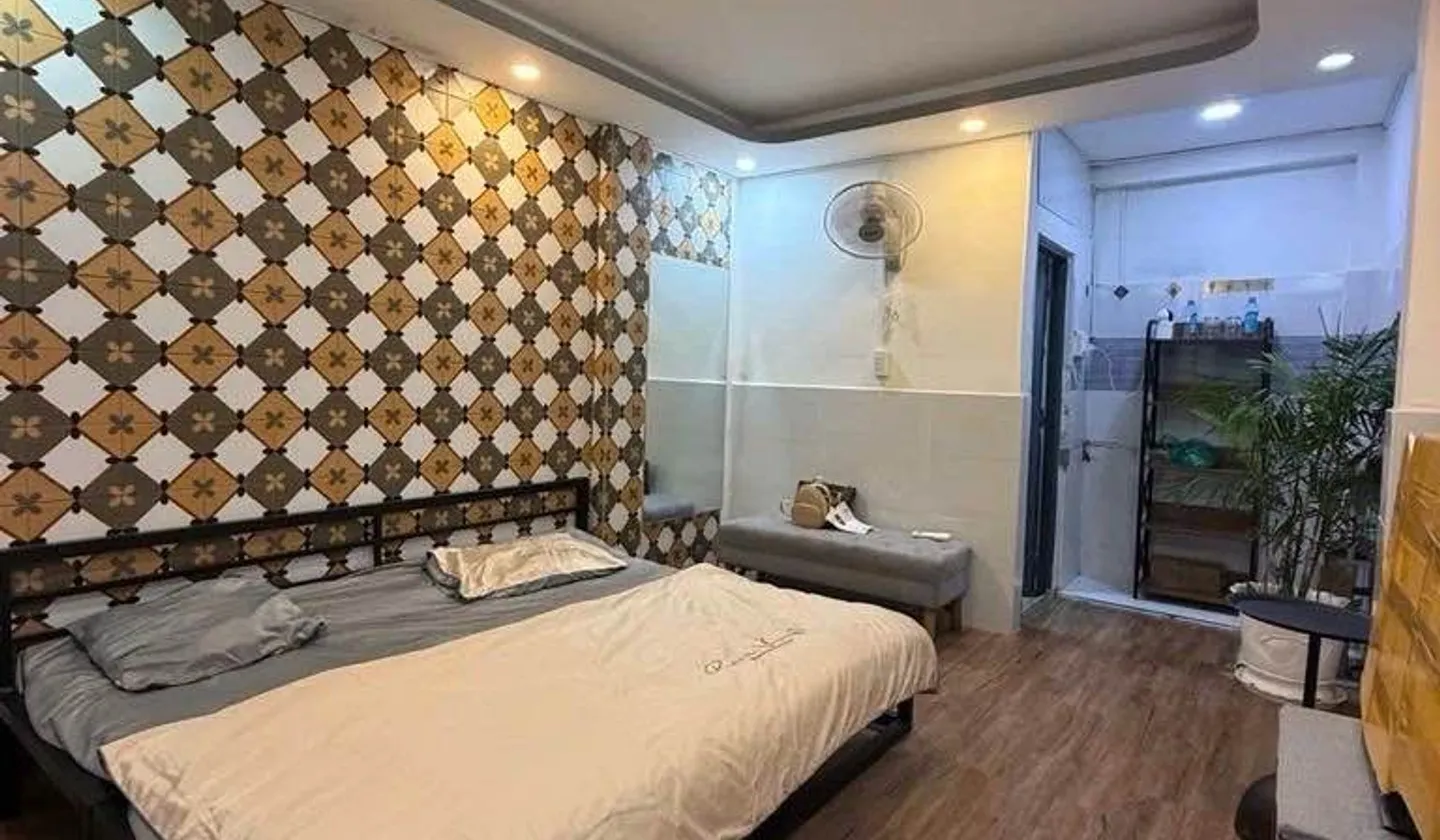 Nhà 2 tầng sát mặt tiền Phố Tây Bùi Viện, giá tốt... Bán nhà riêng tại Bảy Hiền, Hồ Chí Minh 01