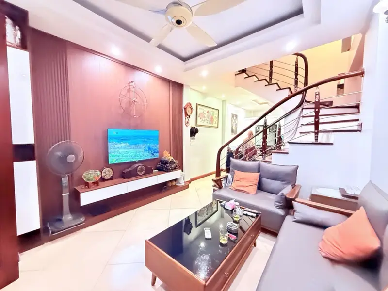 BÁN NHÀ BA ĐÌNH KHU VỰC ĐÔNG DÂN CƯ GẦN NGÃ 4 VĂN CAO LIỄU GIAI NHÀ ĐẸP Ở NGAY GẦN CÁC TRƯỜNG HỌC... Bán nhà riêng tại Ba Đình, Hà Nội 01