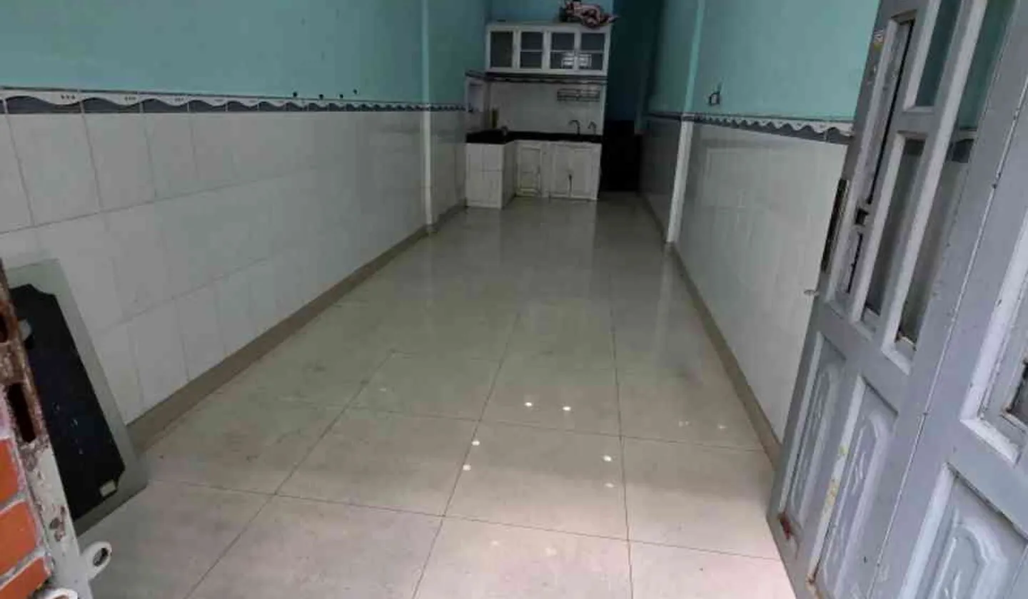 NHÀ 2 TẦNG - 30M2 - SỔ VUÔNG VỨC, KO LỘ GIỚI - HẺM THÔNG THOÁNG GẦN MẶT TIỀN LÊ TRỌNG TẤN

Mô tả:... Bán nhà riêng tại Tây Thạnh, Hồ Chí Minh 01