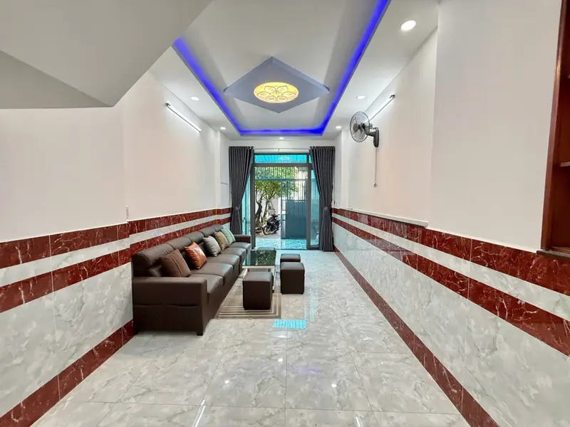 🔥 NHÀ ĐẸP KIÊN CỐ – NGAY CHỢ ĐÔNG BẮC – GIÁ CHỈ 3,85 TỶ TL 🔥
🏡 DT 53m² – 3,4 × 16m | 1 trệt 1 lầ... Bán nhà riêng tại Trung Mỹ Tây, Hồ Chí Minh 01