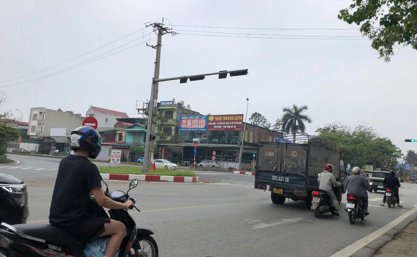 Đất góc mặt tiền đắc địa tại khu vực thương mại đẳng cấp... Bán đất tại Sóc Sơn, Hà Nội 01