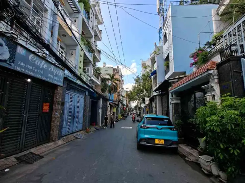SIÊU PHẨM 5 LẦU THANG MÁY – HẺM THÔNG 7M XE TẢI TRÁNH – GẦN NHÀ GA T3 SÂN BAY - GẦN DEPOT METRO SỐ... Bán nhà riêng tại Tân Sơn, Hồ Chí Minh 01