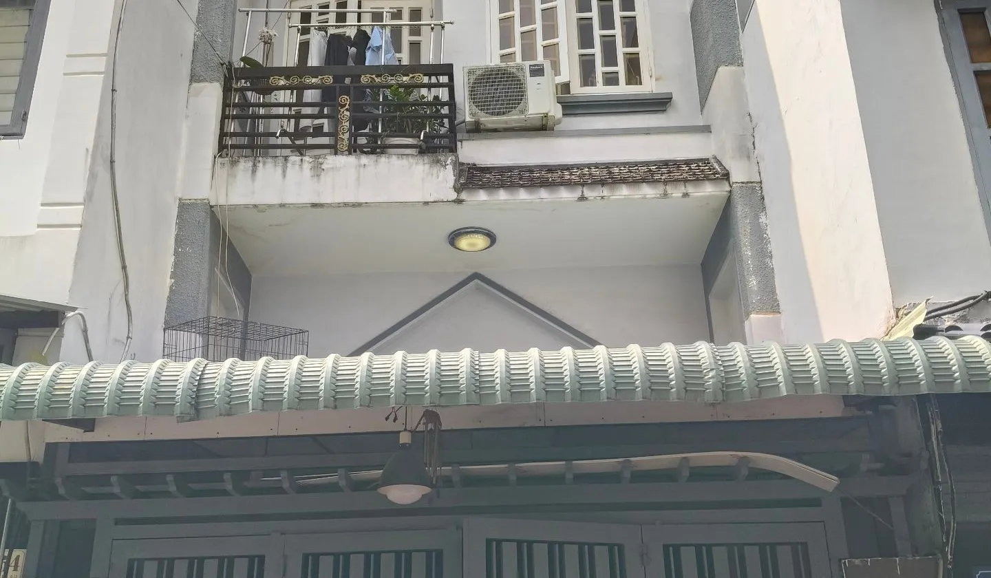 🏡 Siêu phẩm Tân Chánh Hiệp 03, Hẻm xe hơi, Nhà ở liền. 🏡... Bán nhà riêng tại Trung Mỹ Tây, Hồ Chí Minh 01