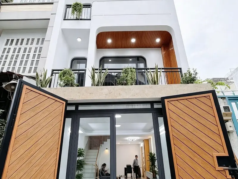 Khu VIP Quận 7 – Xe hơi ngủ trong nhà -Thanh Khoản: 11 TỶ 750 Nhà 4 tầng: trệt, 2 lầu, sân... Bán nhà riêng tại Tân Thuận, Hồ Chí Minh 01