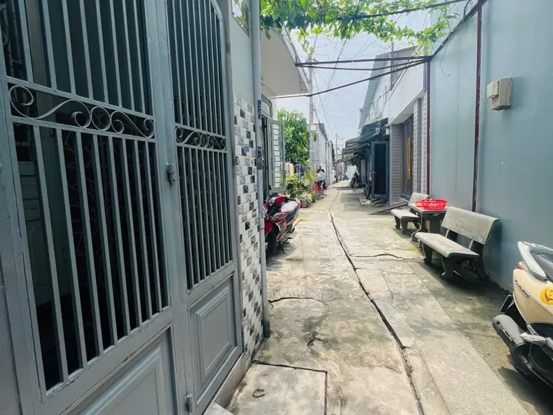 NHÀ ĐẸP QUẬN 12, HIỆP THÀNH 45 (HẺM 25 LÊ VĂN KHƯƠNG), 2 TẦNG, 2PN 2WC, NHỈNH 2 TỶ... Bán nhà riêng tại Tân Thới Hiệp, Hồ Chí Minh 01