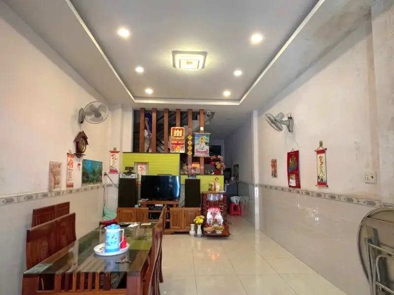 BÁ.N NHÀ ĐẸP SÁT LÊ VĂN QUOI - NGÃ TƯ 4 XÃ - BTCT - HẺM XE HƠI - ( 4X14M )... Bán nhà riêng tại Bình Trị Đông, Hồ Chí Minh 01