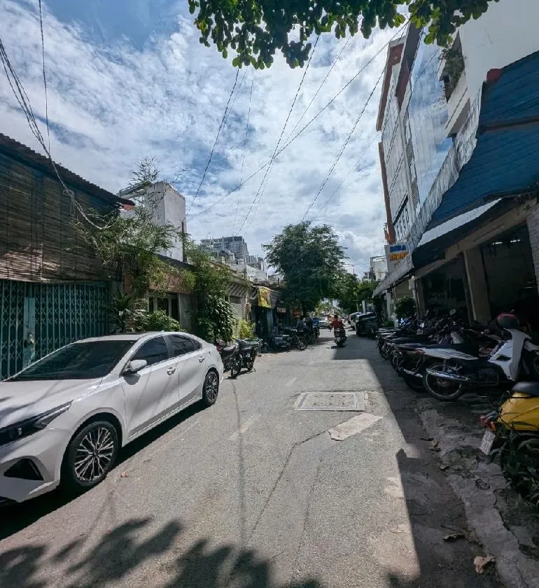 Nhà 2 mặt tiền đường Tam Đảo, 2 tầng, giá 10.5 tỷ... Bán nhà mặt phố tại Hòa Hưng, Hồ Chí Minh 01