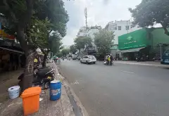 Nhà phố 3 tầng hiện đại, mặt tiền rộng trung tâm thành phố... Bán nhà mặt phố tại Nhiêu Lộc, Hồ Chí Minh 10