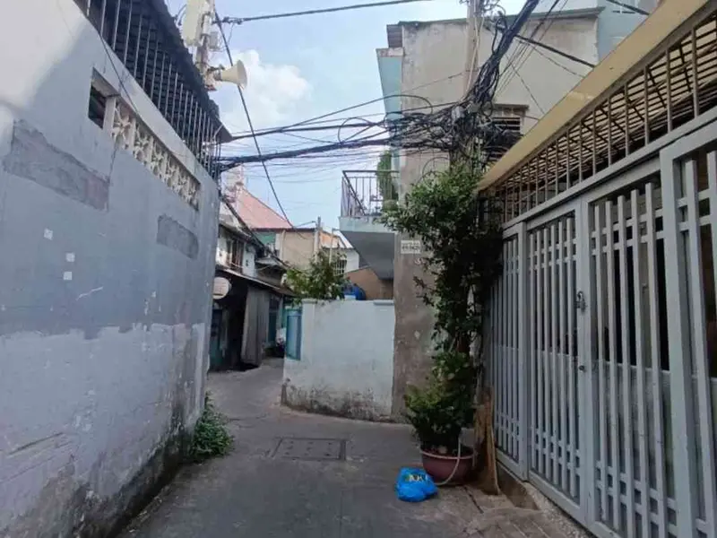 Bán nhà riêng 3 tầng 43m2 hướng Đông Nam tại Quận 8, giá 5.99 tỷ... Bán nhà riêng tại Chánh Hưng, Hồ Chí Minh 01