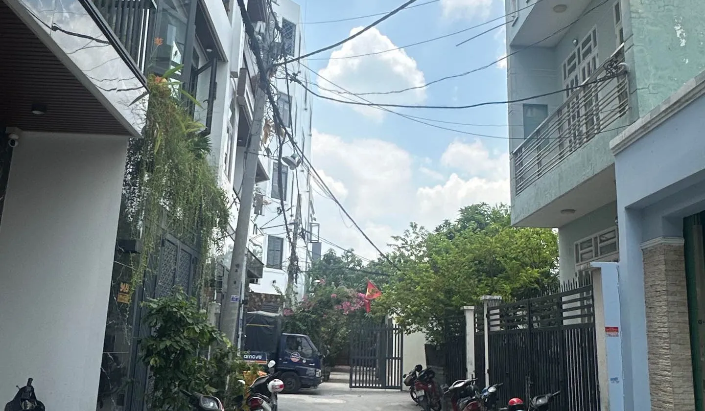 Bán nhà riêng 5 tầng 68 m², đường Vào Cầu Ba Phụ, Thới An, hẻm ô tô thông, thang máy.... Bán nhà riêng tại Thới An, Hồ Chí Minh 01
