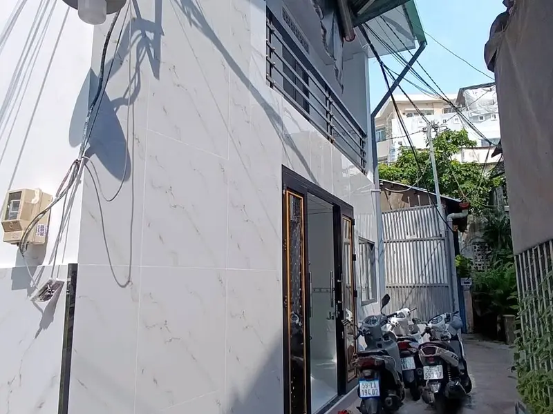 Nhà góc rộng, giá mềm, sẵn ở ngay Quận 8... Bán nhà riêng tại Chánh Hưng, Hồ Chí Minh 01