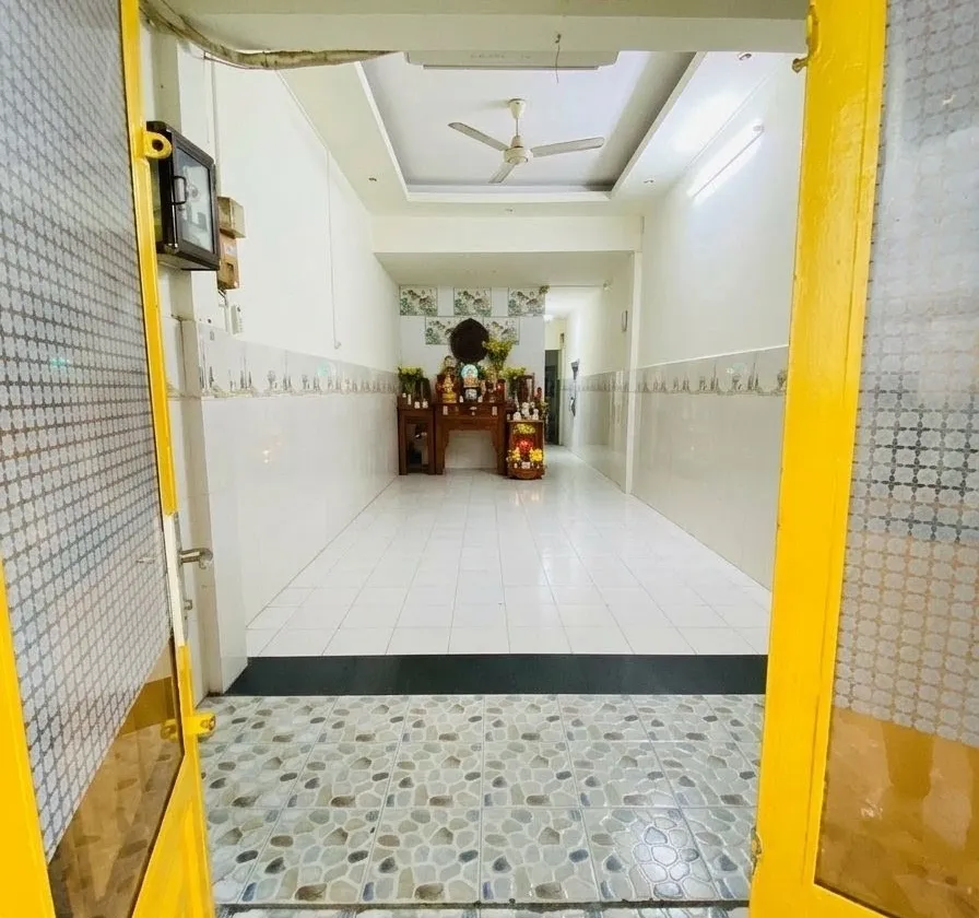 Nhà Tân Bình - Thiên Phước nở hậu, 2 tầng ở ngay - ngang hơn 3m - dài 24m - hơn 6 tỷ.... Bán nhà riêng tại Tân Hòa, Hồ Chí Minh 01