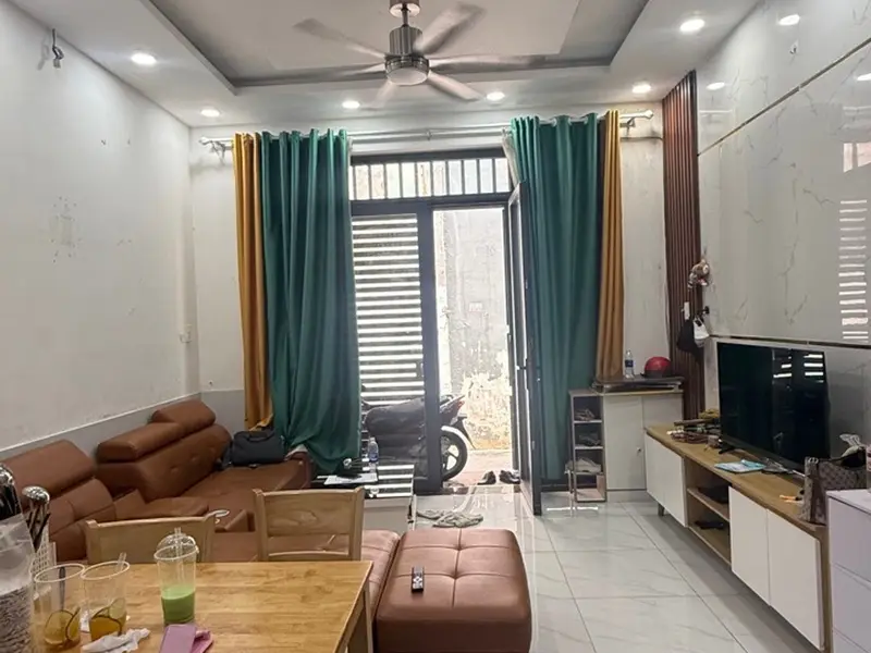 Nhà đẹp ngay CVLàng Hoa Gò Vấp - Dt 32m2 nhỉnh 3₫... Bán nhà riêng tại Thông Tây Hội, Hồ Chí Minh 01