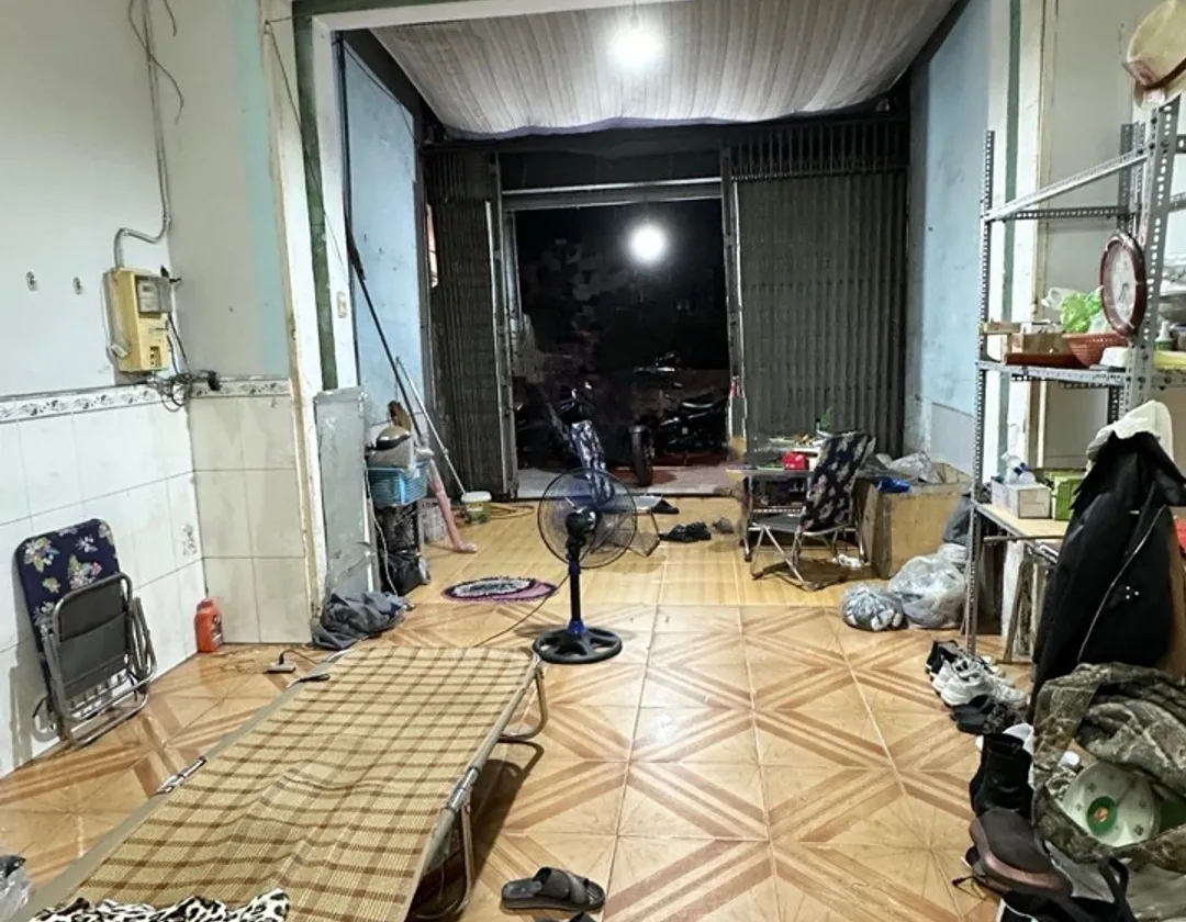 Bán nhà mặt phố tại Tân Xuân, diện tích 87m2, tiện xây mới kinh doanh... Bán nhà mặt phố tại Hóc Môn, Hồ Chí Minh 01