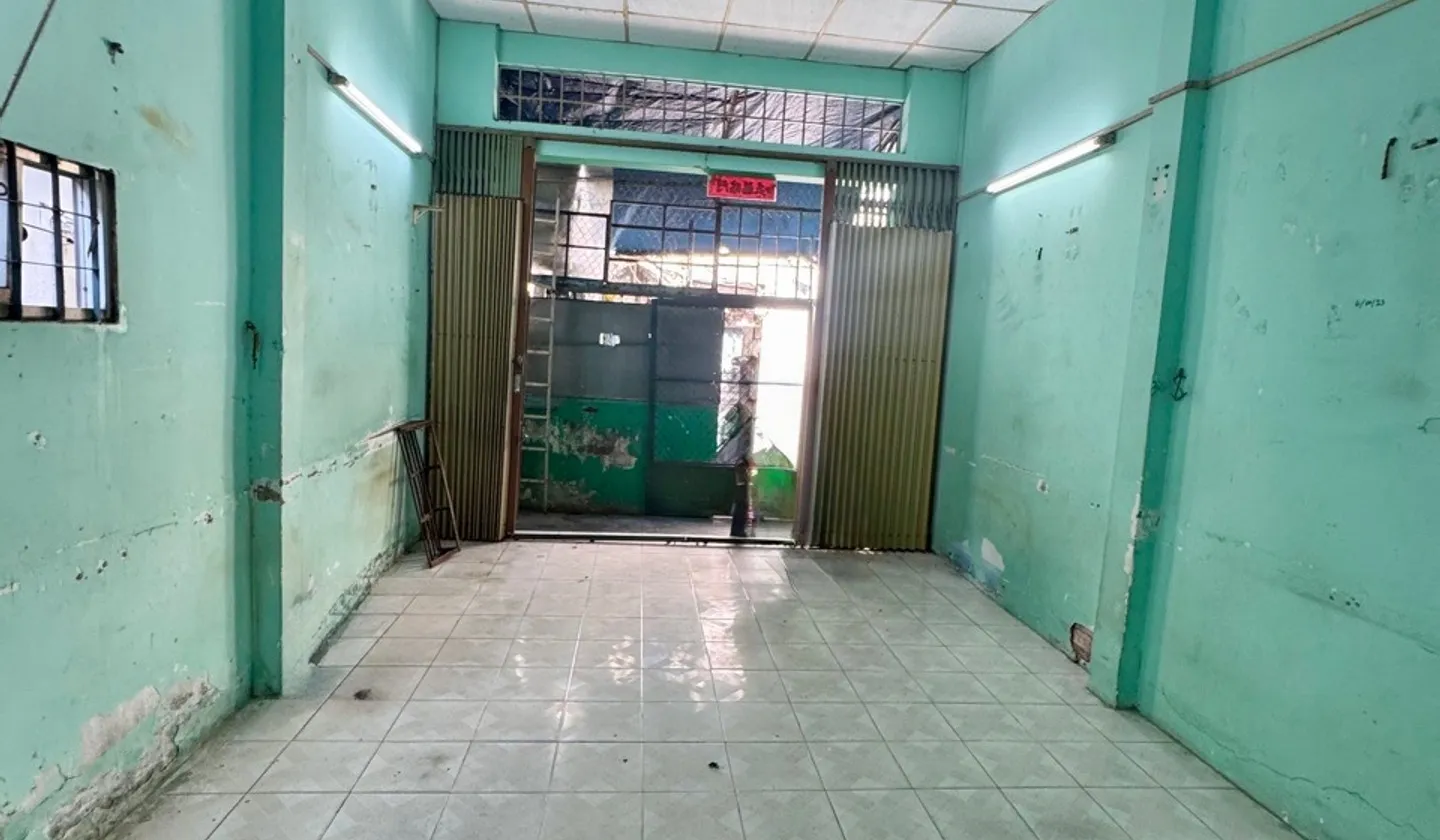 Nhà lô góc ngay trung tâm phường Bảy Hiền, giá hợp lý... Bán nhà riêng tại Bảy Hiền, Hồ Chí Minh 01