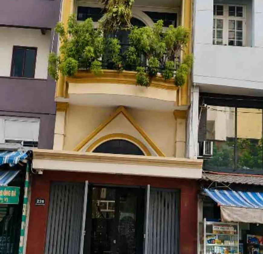 Nhà mặt phố 4 tầng kiên cố tại quận Tân Bình, phù hợp kinh doanh và ở... Bán nhà mặt phố tại Bảy Hiền, Hồ Chí Minh 01