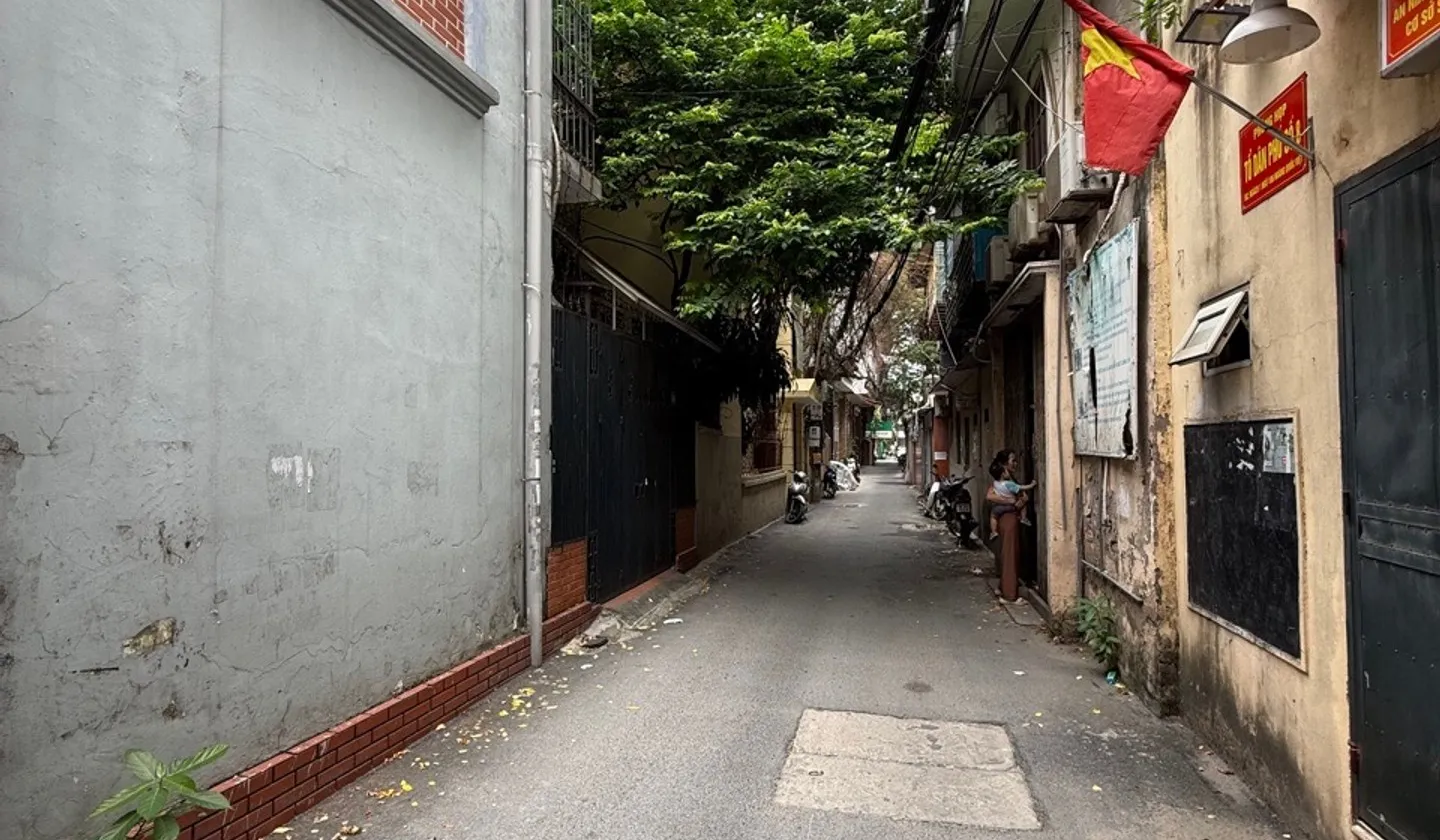 Bán nhà riêng hai mặt ngõ trung tâm Hoàng Quốc Việt, diện tích 116.3 m²... Bán nhà riêng tại Nghĩa Đô, Hà Nội 01