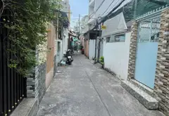 Nhà lô góc trung tâm Quận 6, 3 tầng, giá siêu tốt... Bán nhà riêng tại Bình Tây, Hồ Chí Minh 01