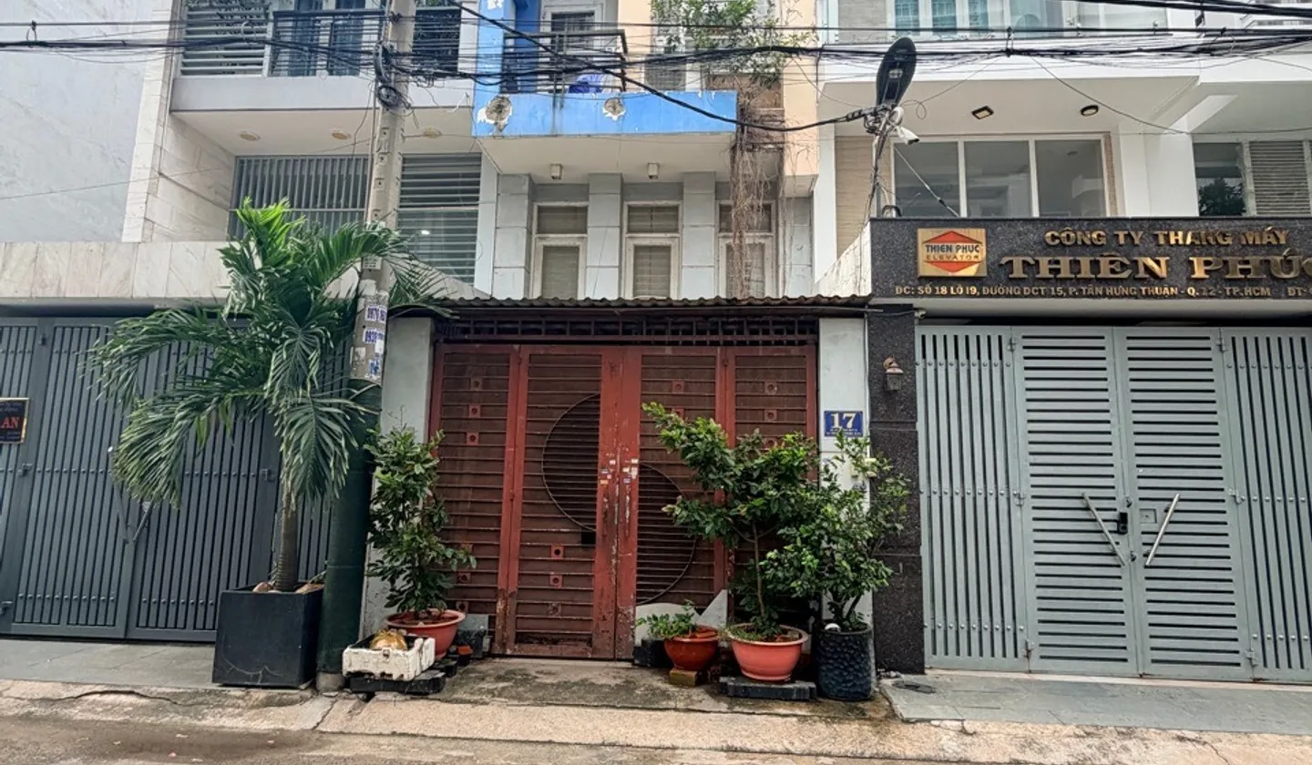 🏡 BÁN NHÀ HẺM XE TẢI ĐÔNG HƯNG THUẬN 02 – KHU PHÂN LÔ BÀN CỜ - DÂN TRÍ CAO... Bán nhà riêng tại Đông Hưng Thuận, Hồ Chí Minh 01