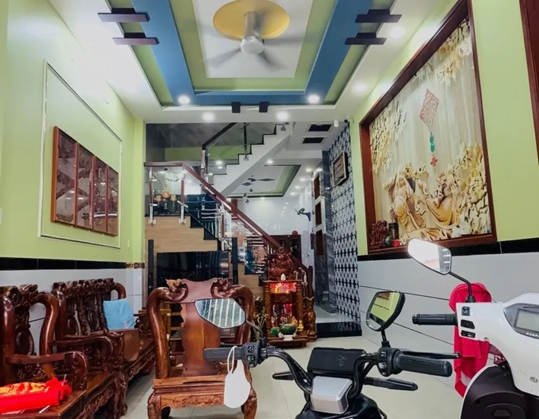 Bán nhà 4 tầng mặt phố Bình Trị Đông giá 5,8 tỷ... Bán nhà mặt phố tại Bình Trị Đông, Hồ Chí Minh 01