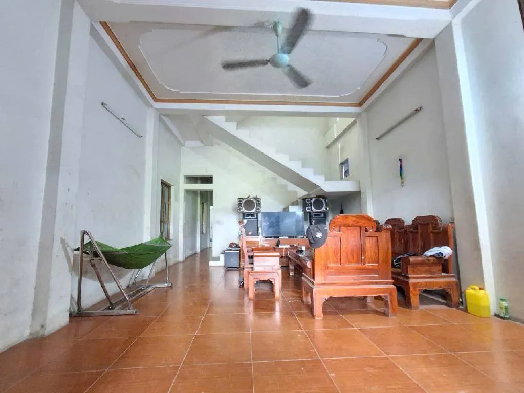 Bán nhà mặt phố 2 tầng tại khu phố Đông Cốc, Bắc Ninh, diện tích 139 m²... Bán nhà mặt phố tại Chi Lăng, Bắc Ninh 01