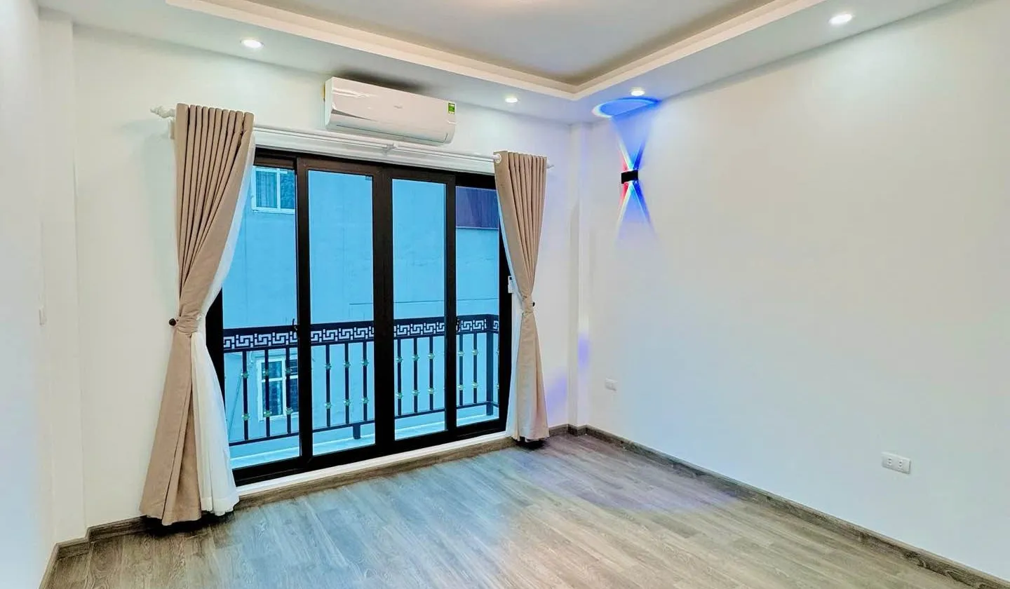 Nhà Phố Góc Ba Mặt Thoáng, Thiết Kế Thang Máy, Vị Trí Đắc Địa Tại Minh Khai... Bán nhà riêng tại Vĩnh Tuy, Hà Nội 01