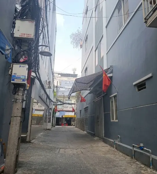 Bán nhà mới Dương Bá Trạc 48 m²
2 tầng 2PN 2WC, hẻm trước nhà thông thoáng rộng rãi yên tĩnh... Bán nhà riêng tại Chánh Hưng, Hồ Chí Minh 01