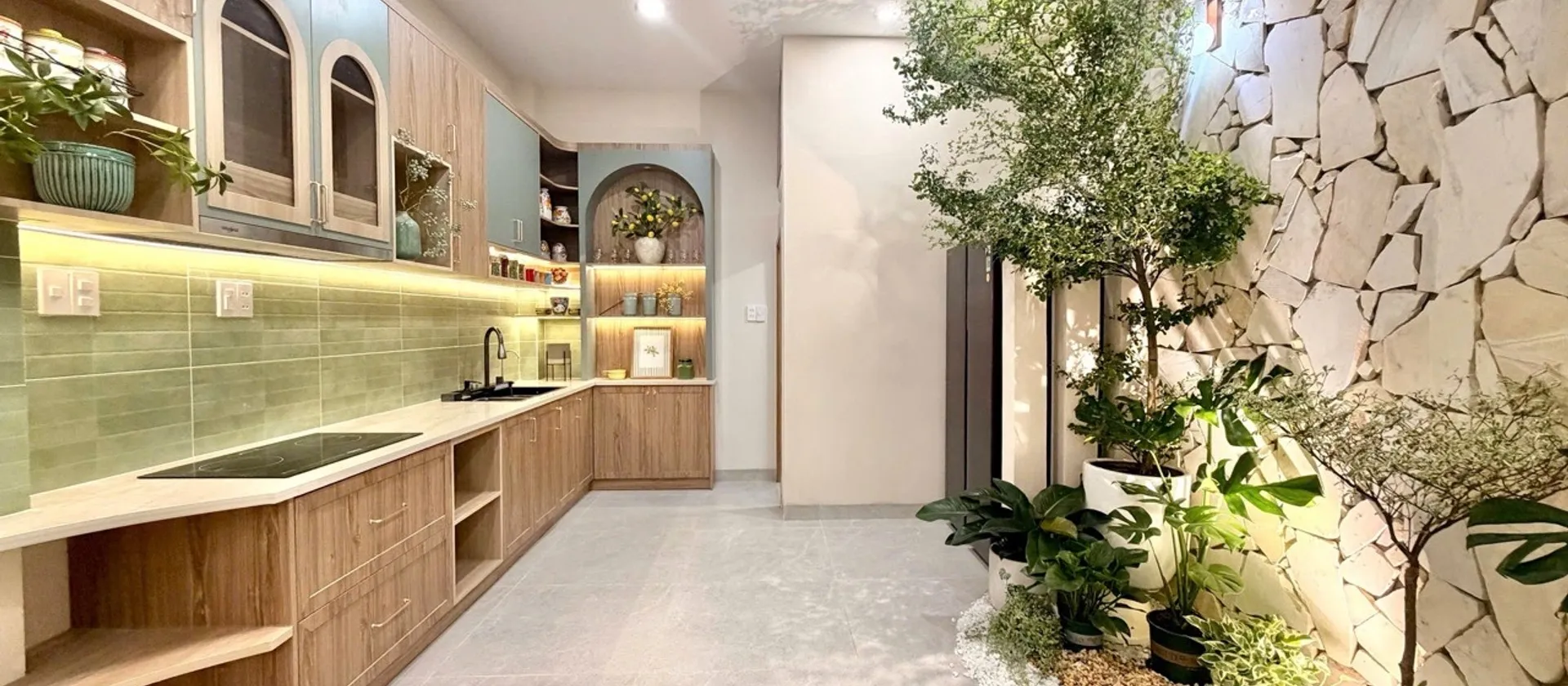 Nhà đẹp 4 tầng hẻm ô tô, khu dân trí cao tại Tân Sơn... Bán nhà riêng tại Tân Sơn, Hồ Chí Minh 01
