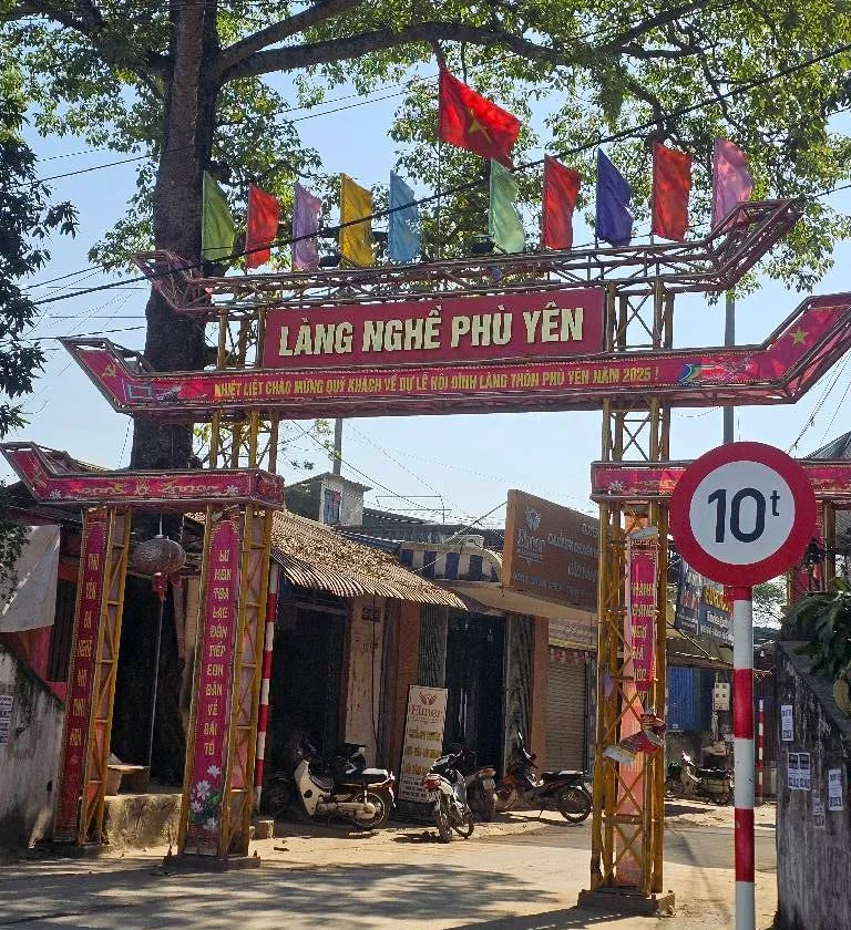 Bán đất làng nghề Phù Yên, Chương Mỹ, Hà Nội mặt tiền rộng... Bán đất tại Chương Mỹ, Hà Nội 01